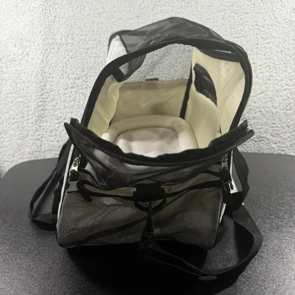 Spyder pet carrier